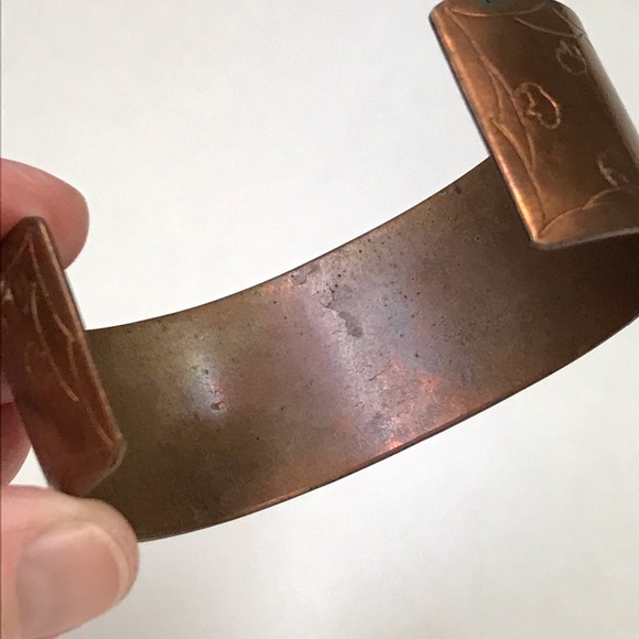 VTG Copper Cuff - Picture 4 of 7
